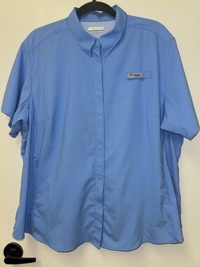 Columbia PFG Women’s Short-Sleeve Button-Down Shirt - Sky Blue